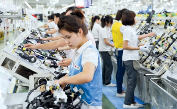 Tuyển dụng công nhân  làm việc chính thức tại nhà máy YAZAKI
